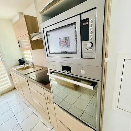 Holiday home House Versailles & Olympic Centers