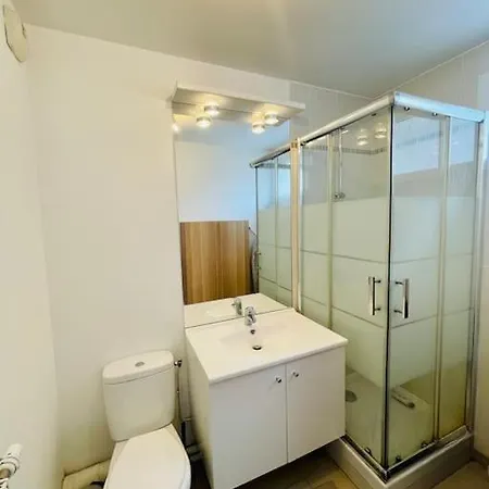 Holiday home House Versailles & Olympic Centers Guyancourt